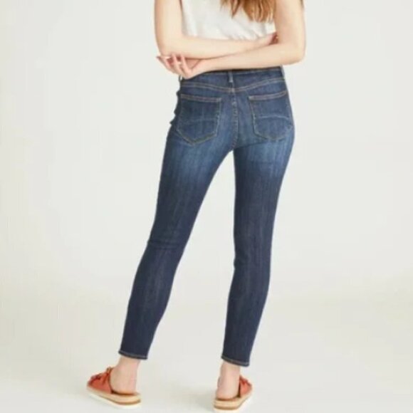 FP FREE PEOPLE Driftwood Jackie High Rise Skinny Jeans in Dark Wash 26X28 - Picture 3 of 12